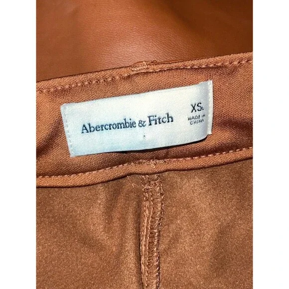 Abercrombie & Fitch Faux Vegan Leather Brown High Waisted Shorts Size XS